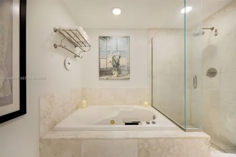 $755,000 | 1331 Brickell Bay Drive, Unit 904, Miami, FL 33131