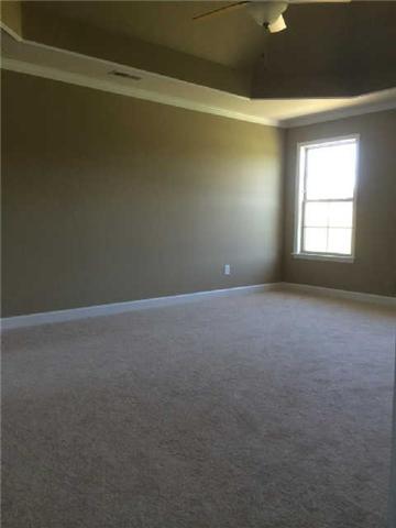 1009 Rudder Drive Spring Hill, TN 37174 - Photo 5 of 17 Master Bedroom