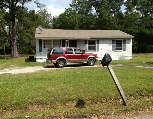 3407 Bryan Street Moss Point, MS 39563 - Photo 1 of 6 Primary Photo