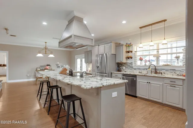 $2,900 | 16634 Highway 330, Abbeville, LA 70510