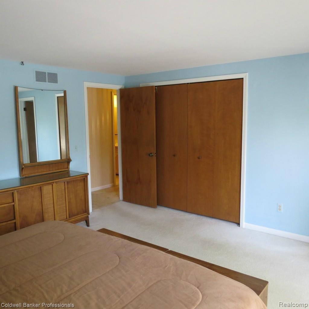 672 Rutgers Road Rochester, MI 48309 - Photo 32 of 44 IMG_1304.jpg