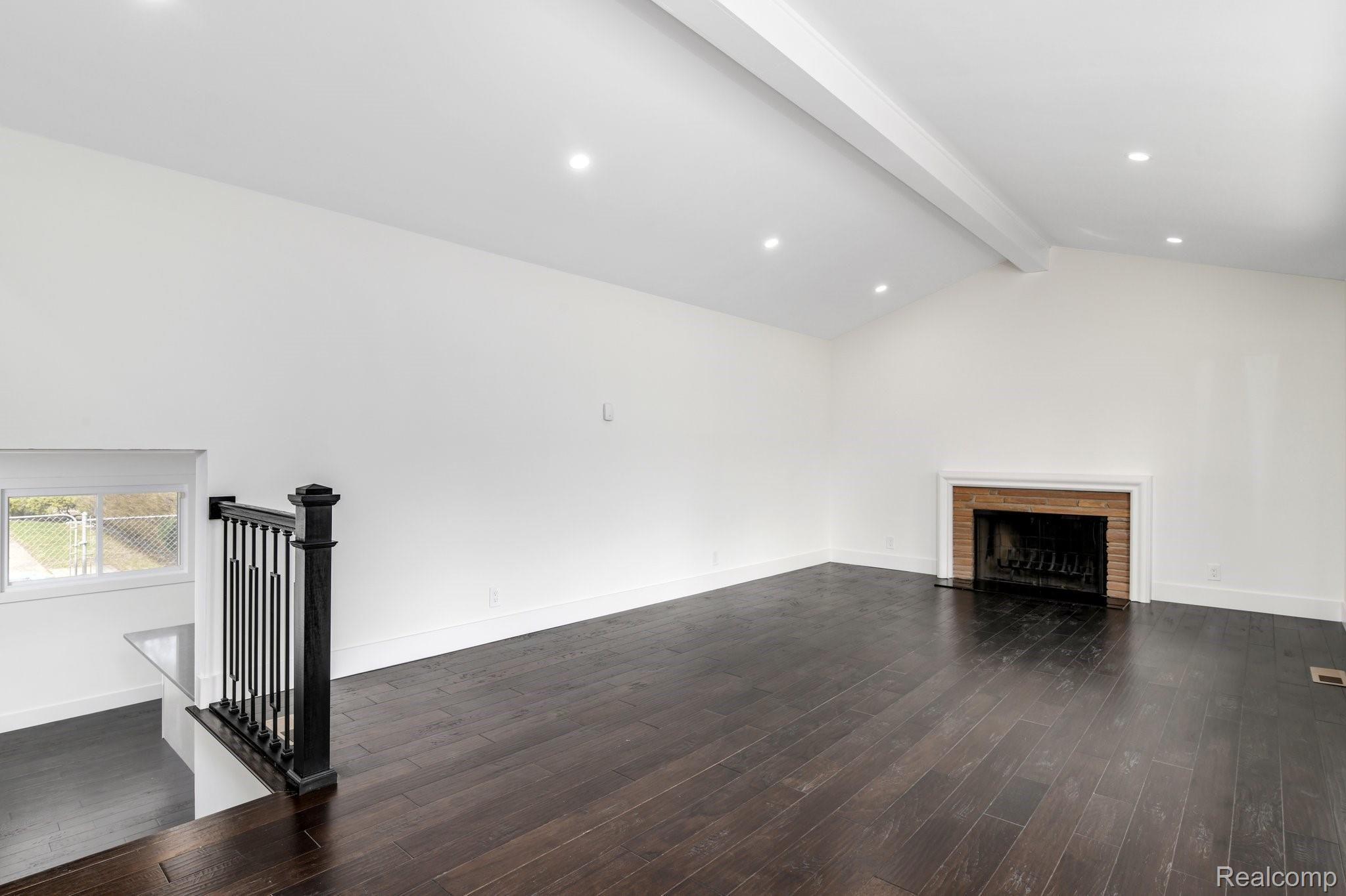 5530 Crabtree Road Bloomfield Hills, MI 48301 - Photo 17 of 34 5530 Crabtree Road - Bloomfield Township0015.jpg