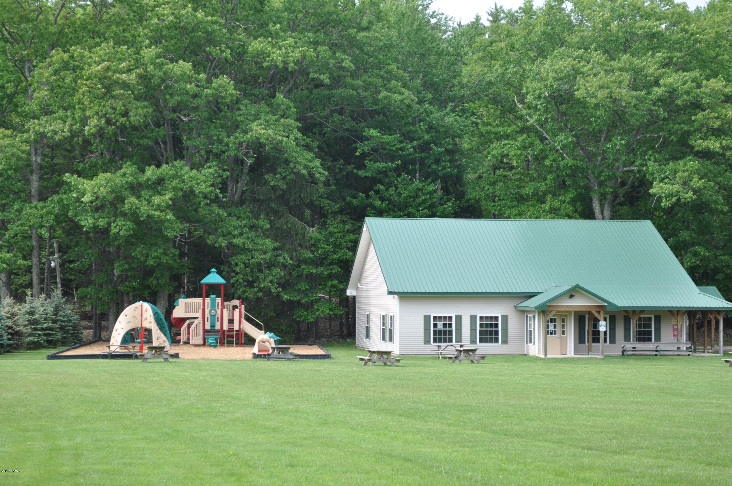 4 Boat House Road Lake Ariel, PA 18436 - Photo 4 of 5