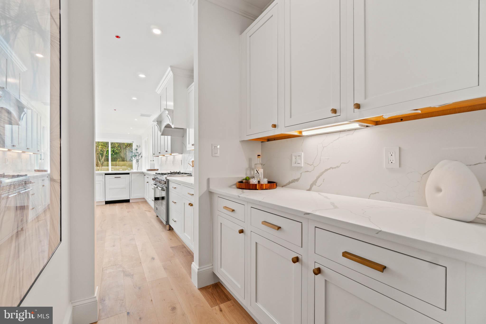 17 9th Street Northeast Washington, DC 20002 - Photo 10 of 51