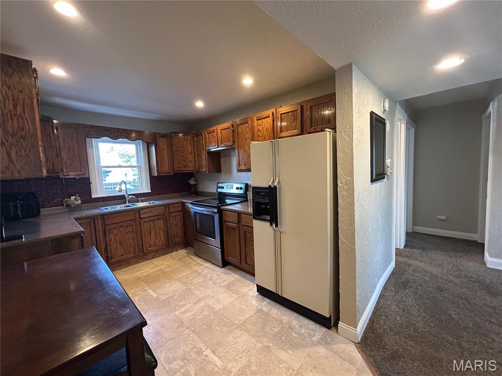 3404 Oak Drive Alton, IL 62002 - Photo 11 of 24