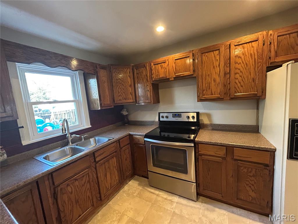 3404 Oak Drive Alton, IL 62002 - Photo 16 of 24