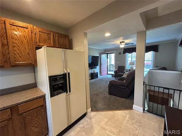 $129,900 | 3404 Oak Drive, Alton, IL 62002