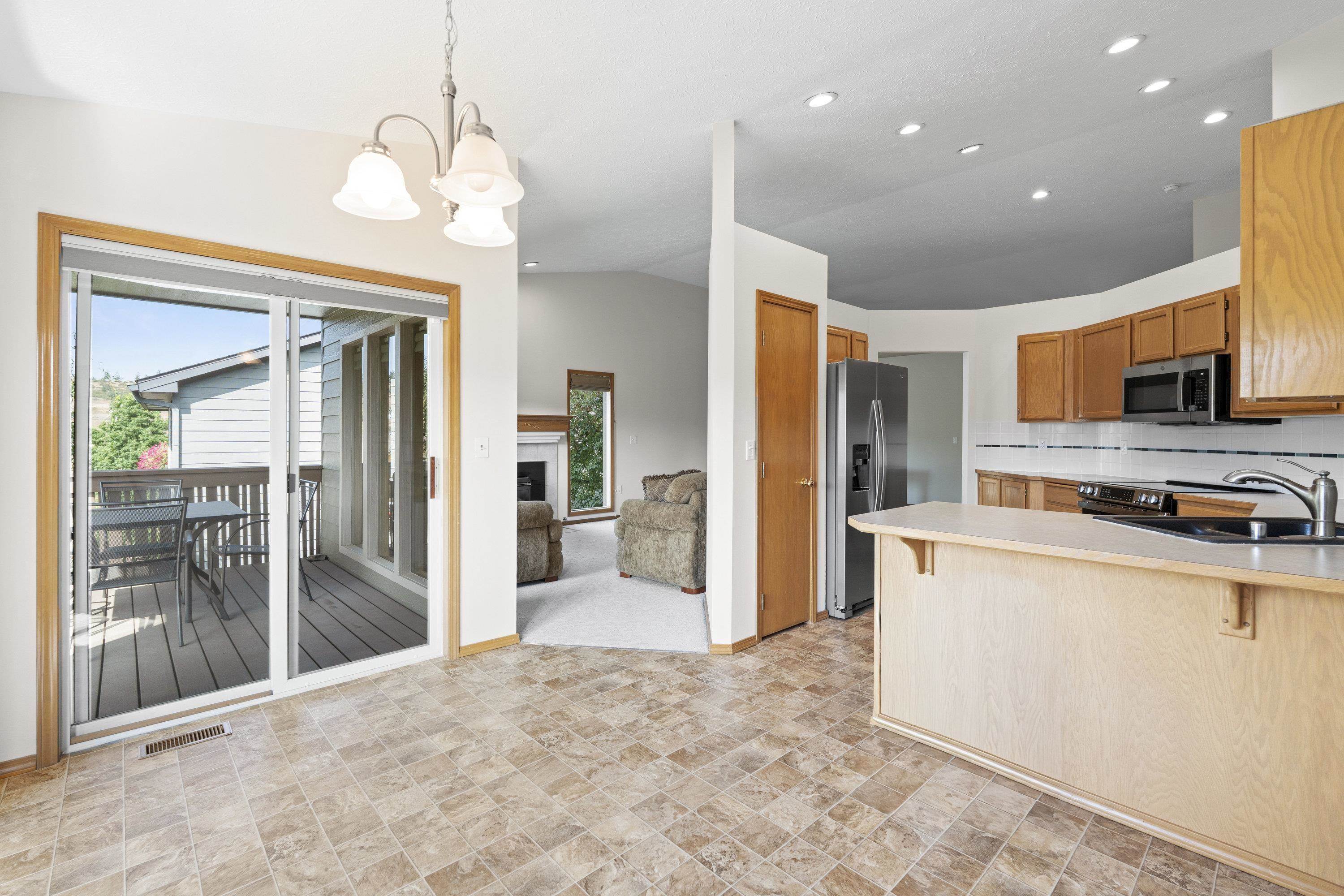 2106 East Turnberry Lane Spokane, WA 99223 - Photo 16 of 47