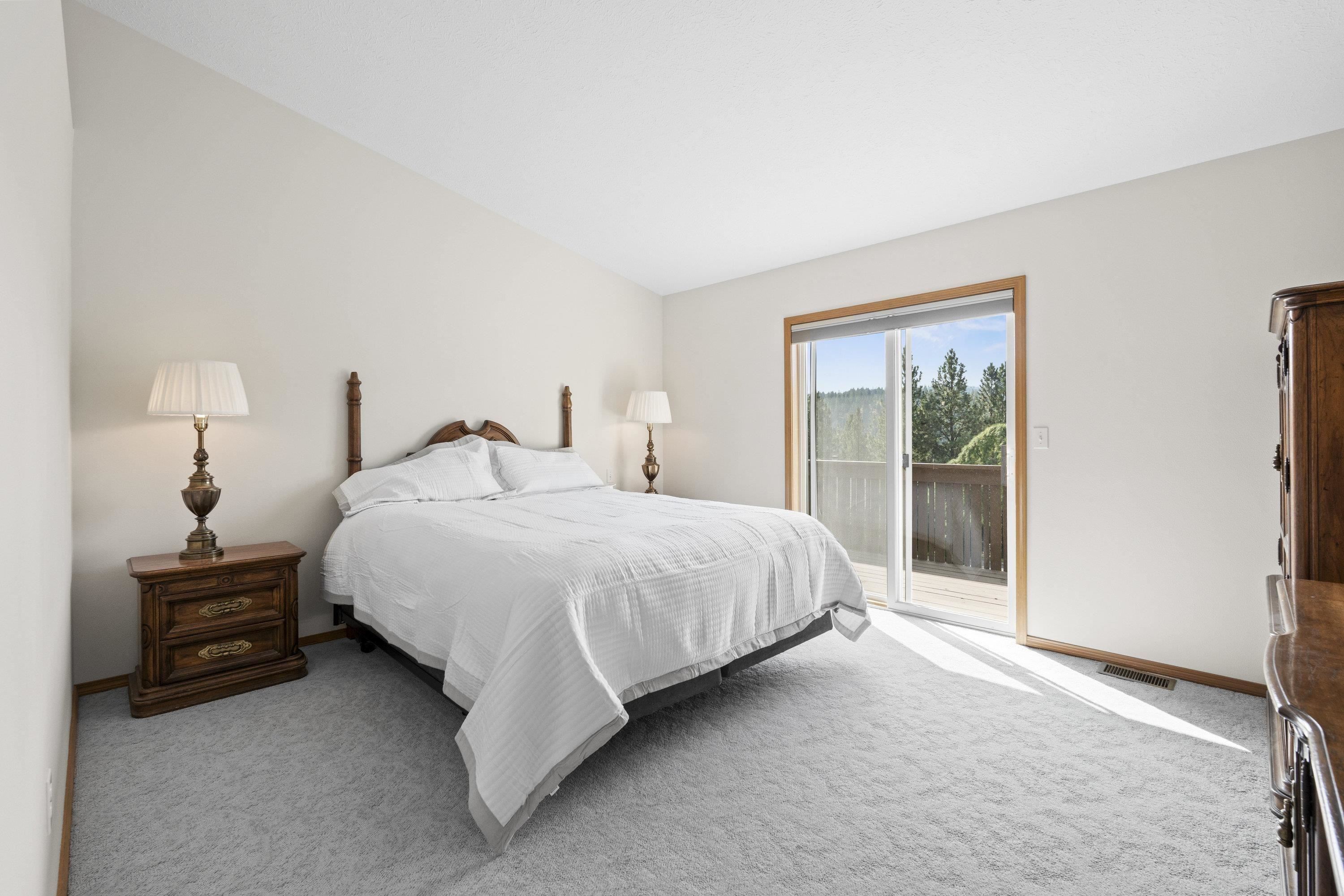 2106 East Turnberry Lane Spokane, WA 99223 - Photo 18 of 47