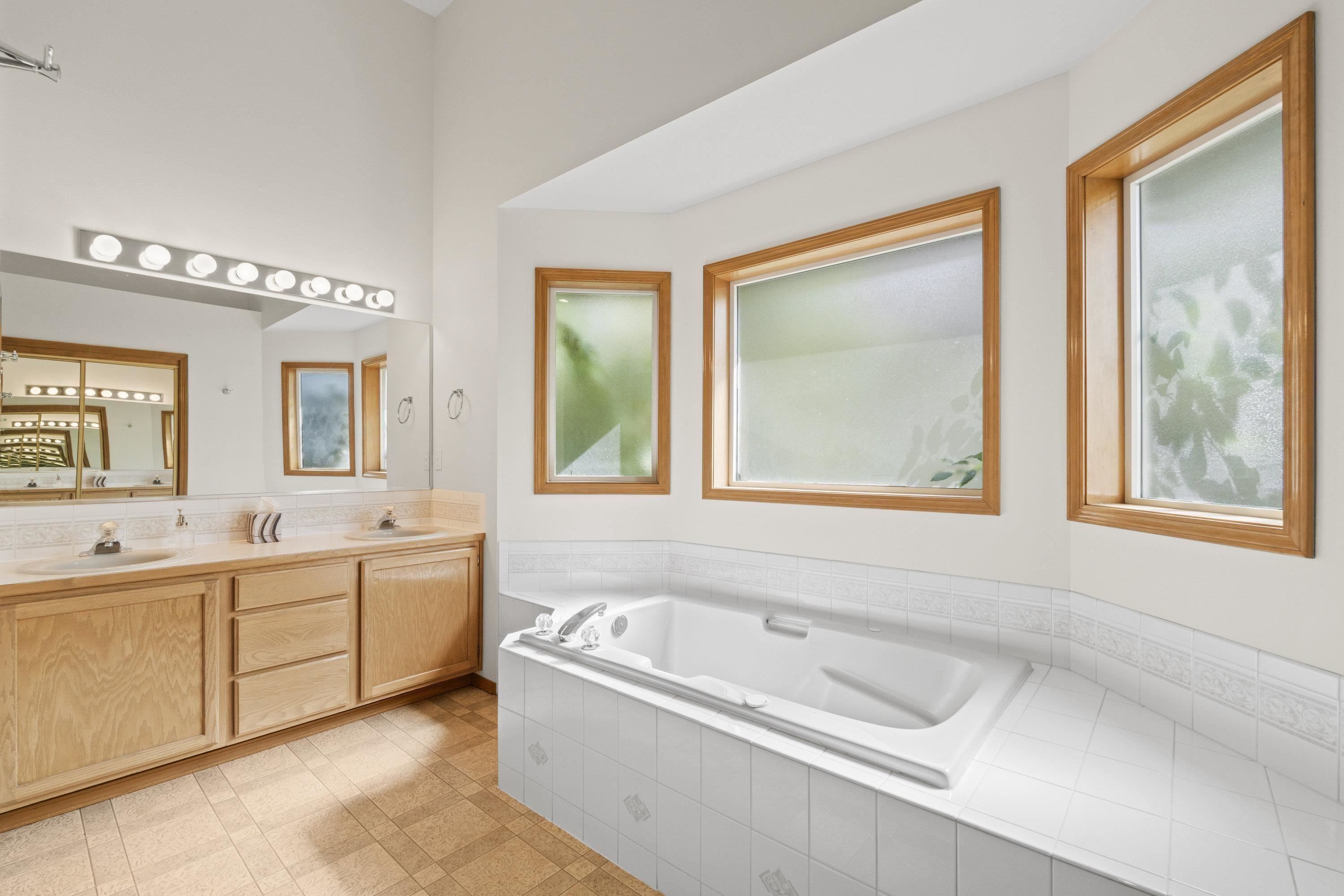 2106 East Turnberry Lane Spokane, WA 99223 - Photo 21 of 47