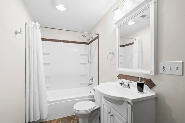 $505,000 | 2106 East Turnberry Lane, Spokane, WA 99223