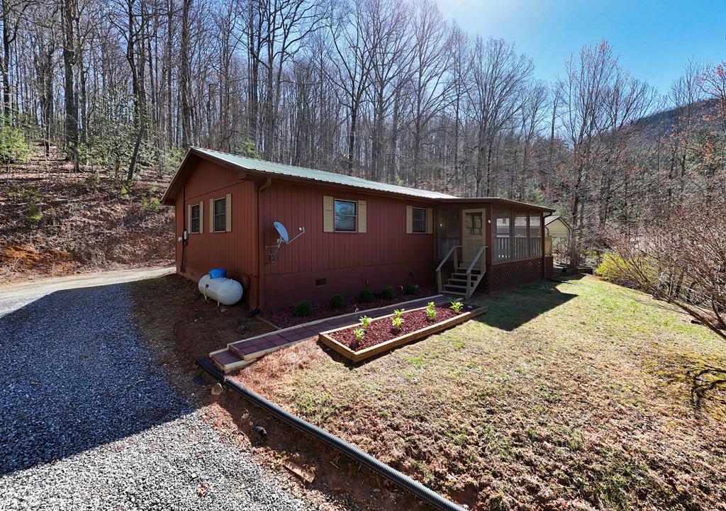7 Cornflower Road Blairsville, GA 30512 - Photo 8 of 41 Gallery Image 8