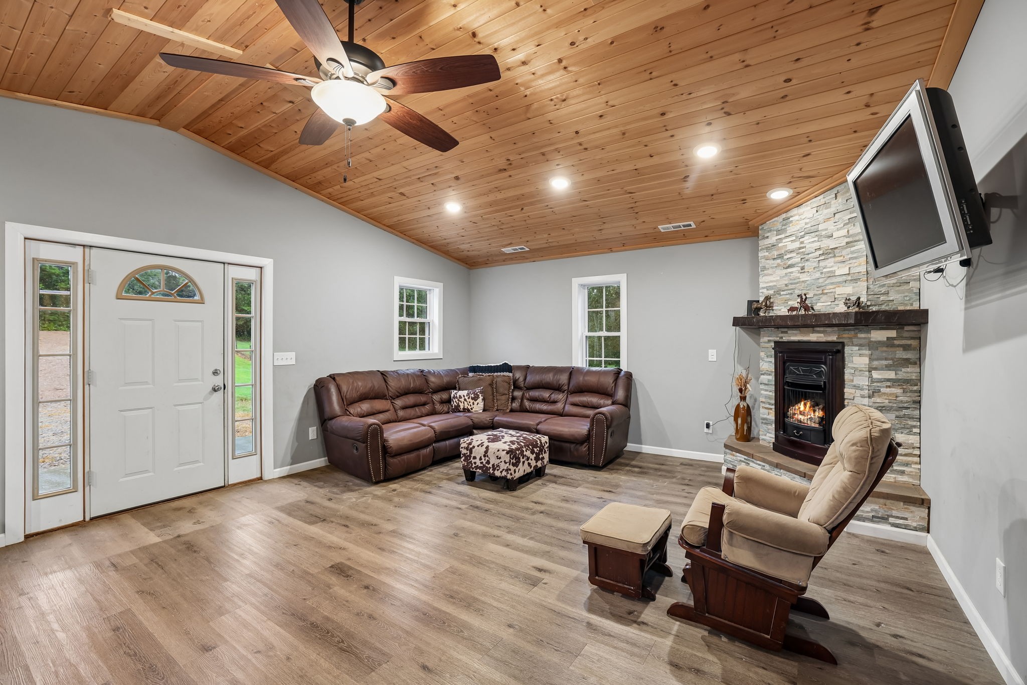 950 Old Agnew Road Pulaski, TN 38478 - Photo 14 of 94 Gallery Image 14