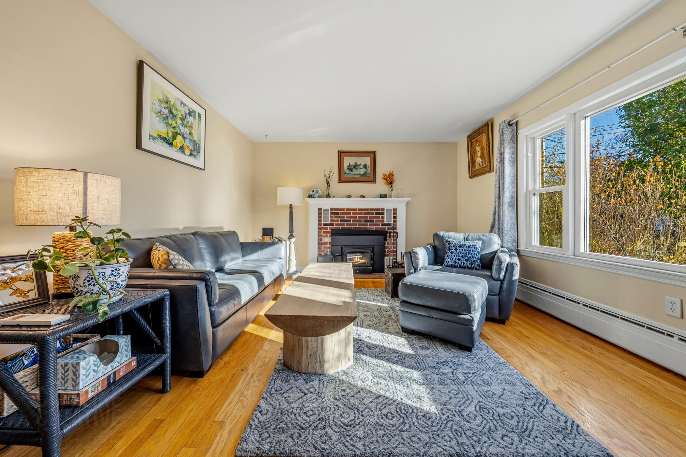 25 Broadturn Road Scarborough, ME 04074 - Photo 5 of 35 13