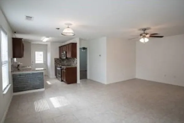 $499,900 | 821-823 East College Avenue, Princeton, TX 75407