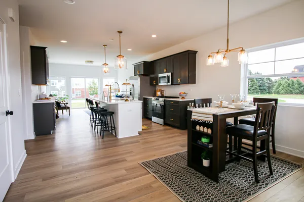 $369,999 | 2031 Isabella Lane, Unit 1, Minooka, IL 60447