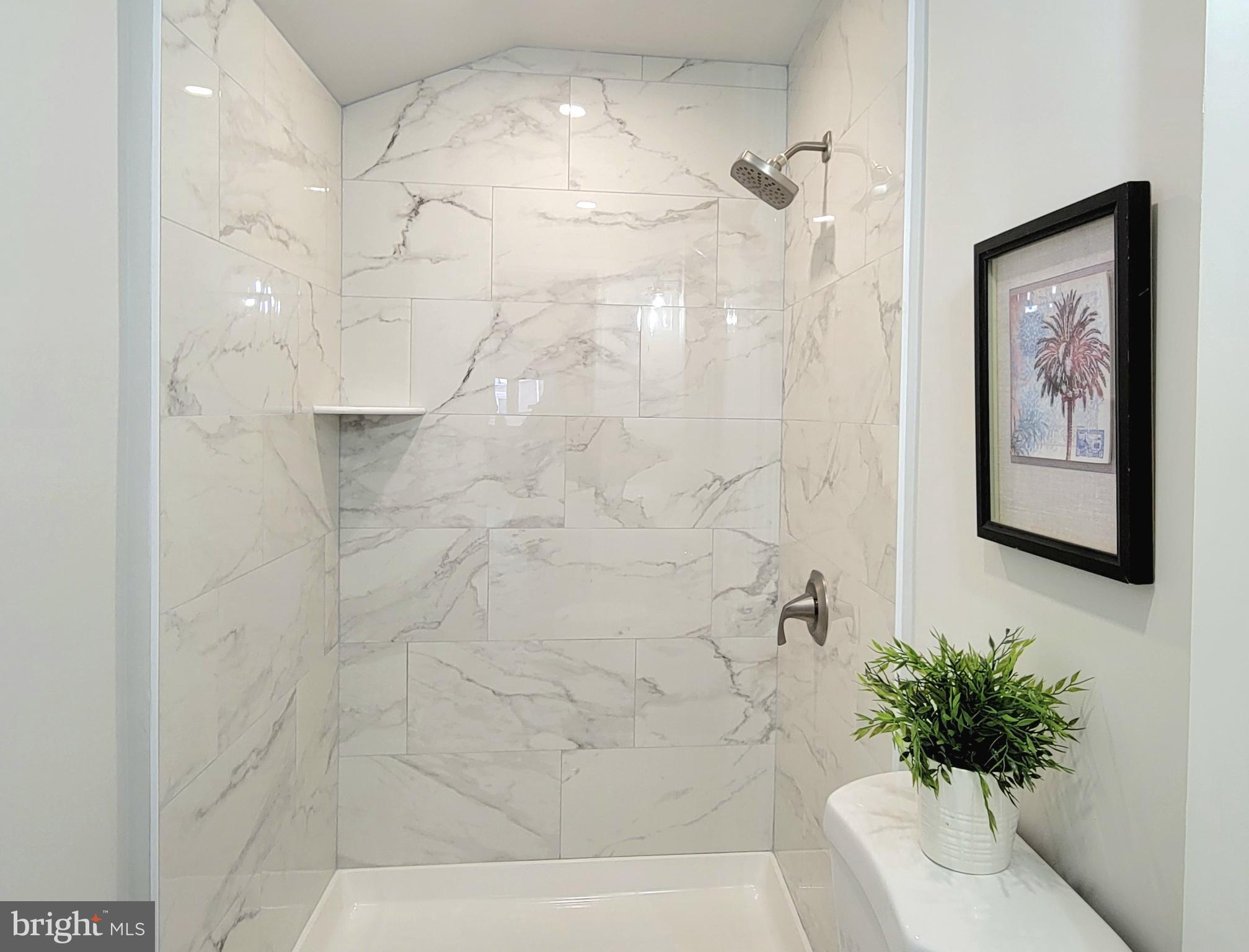 17 West 2nd Street Marcus Hook, PA 19061 - Photo 20 of 38 a bathroom with a shower