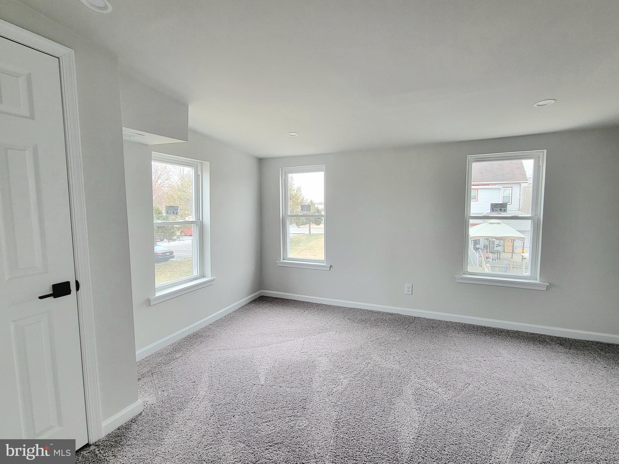 17 West 2nd Street Marcus Hook, PA 19061 - Photo 29 of 38 a view of an empty room with a window