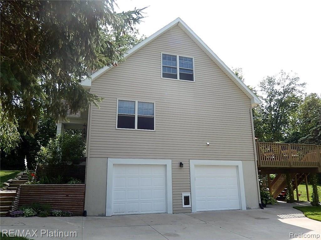 10183 Hartland Road Fenton, MI 48430 - Photo 82 of 83 82.JPG