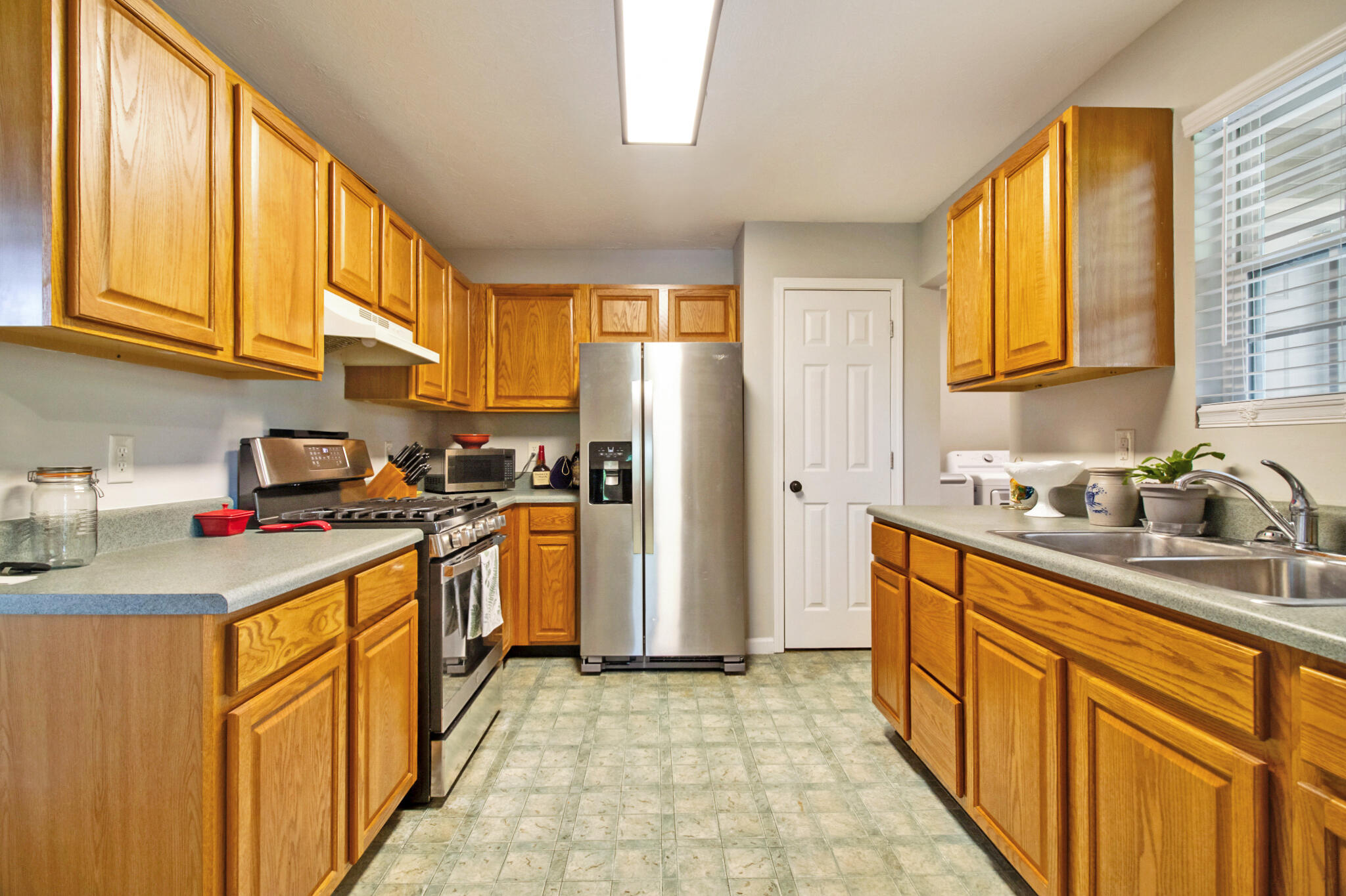 1997 Kings Hill Road Spring City, TN 37381 - Photo 12 of 36 img_7996-img_8000