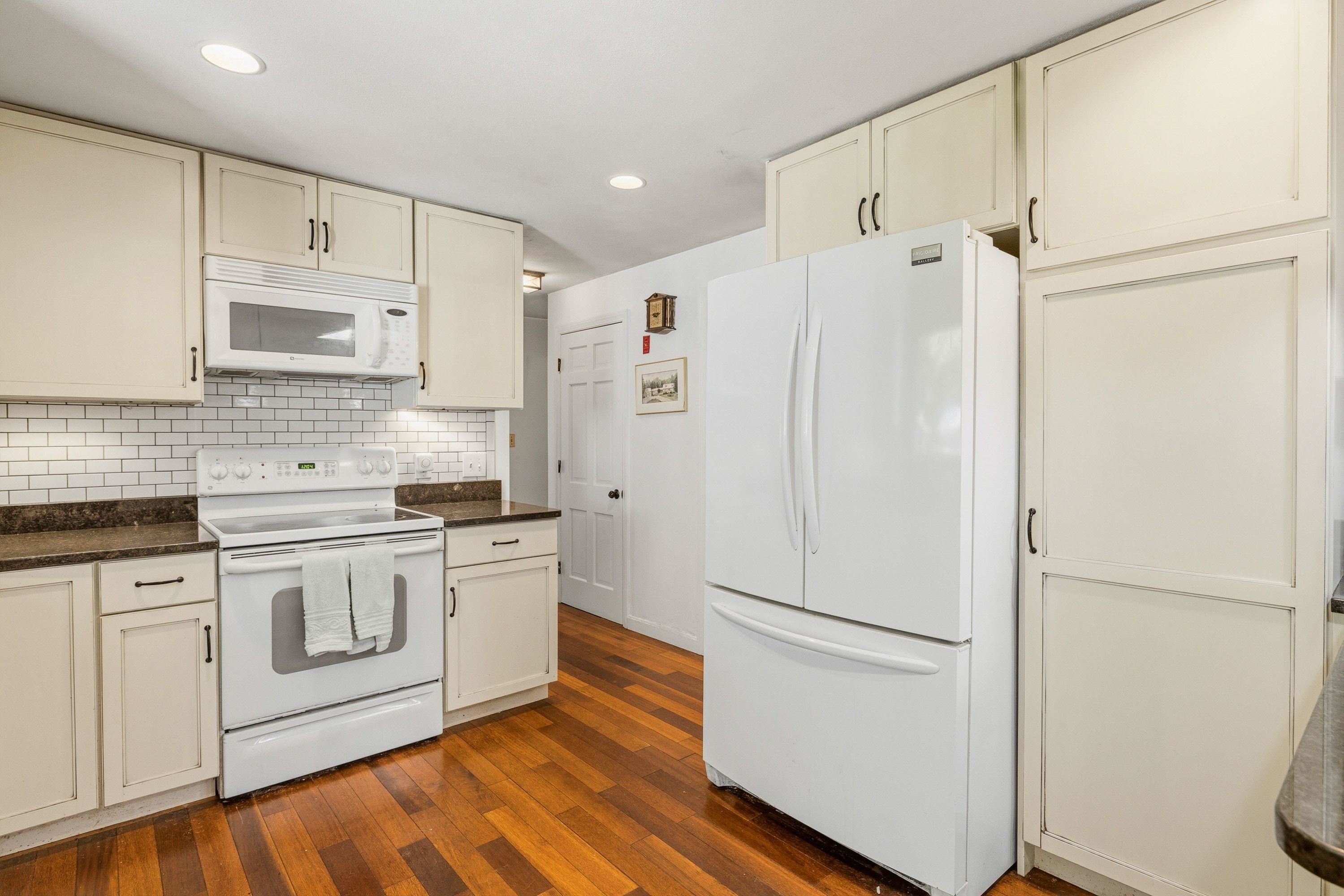 140 Pioneer Road Rye, NH 03870 - Photo 18 of 55 Gallery Image 18