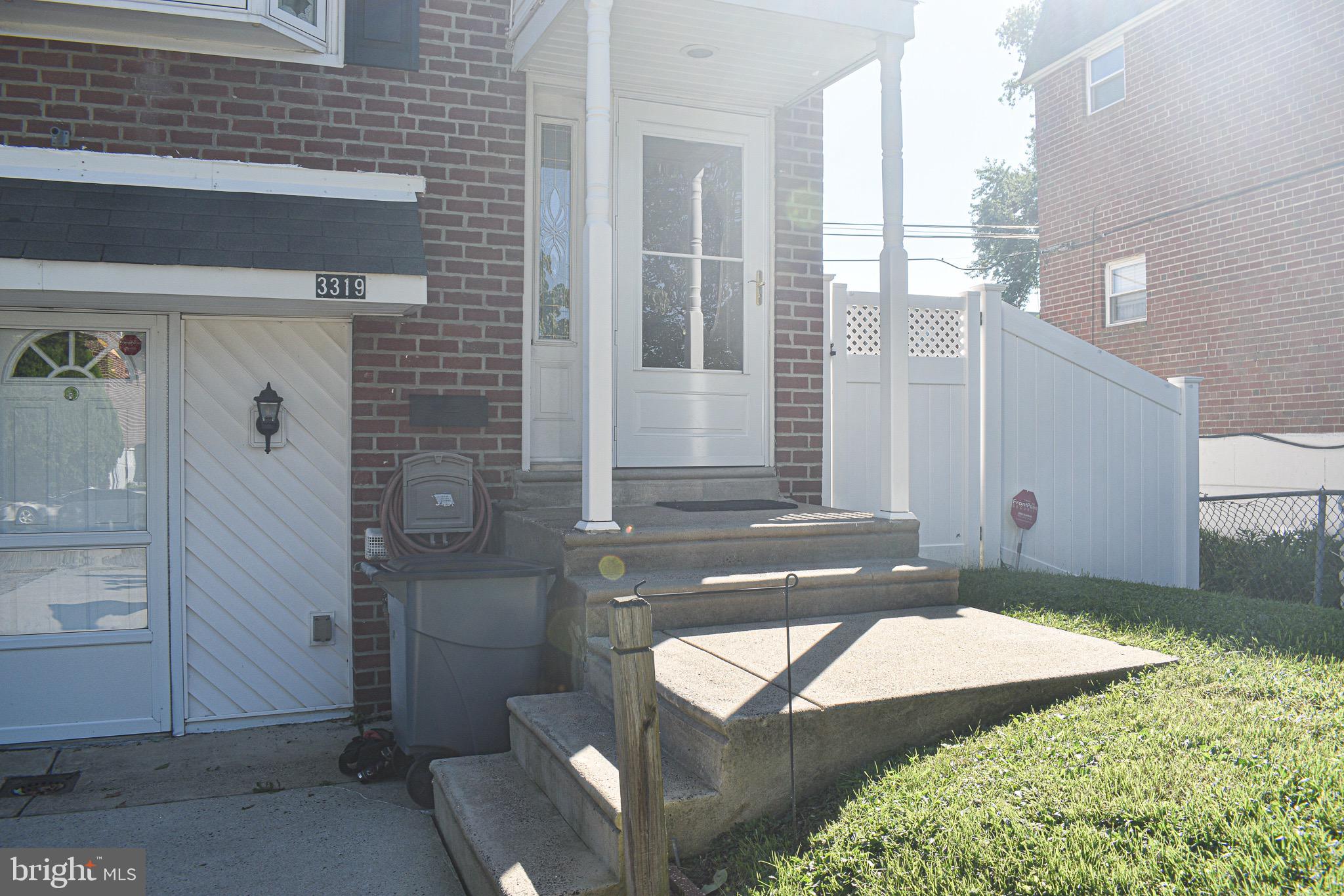 3319 Fairdale Road Philadelphia, PA 19154 - Photo 2 of 26
