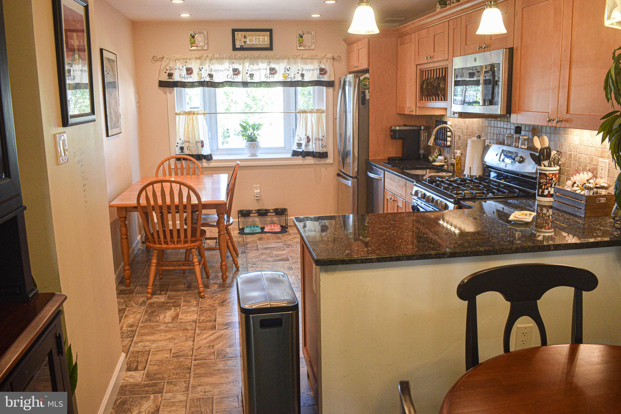 3319 Fairdale Road Philadelphia, PA 19154 - Photo 6 of 26