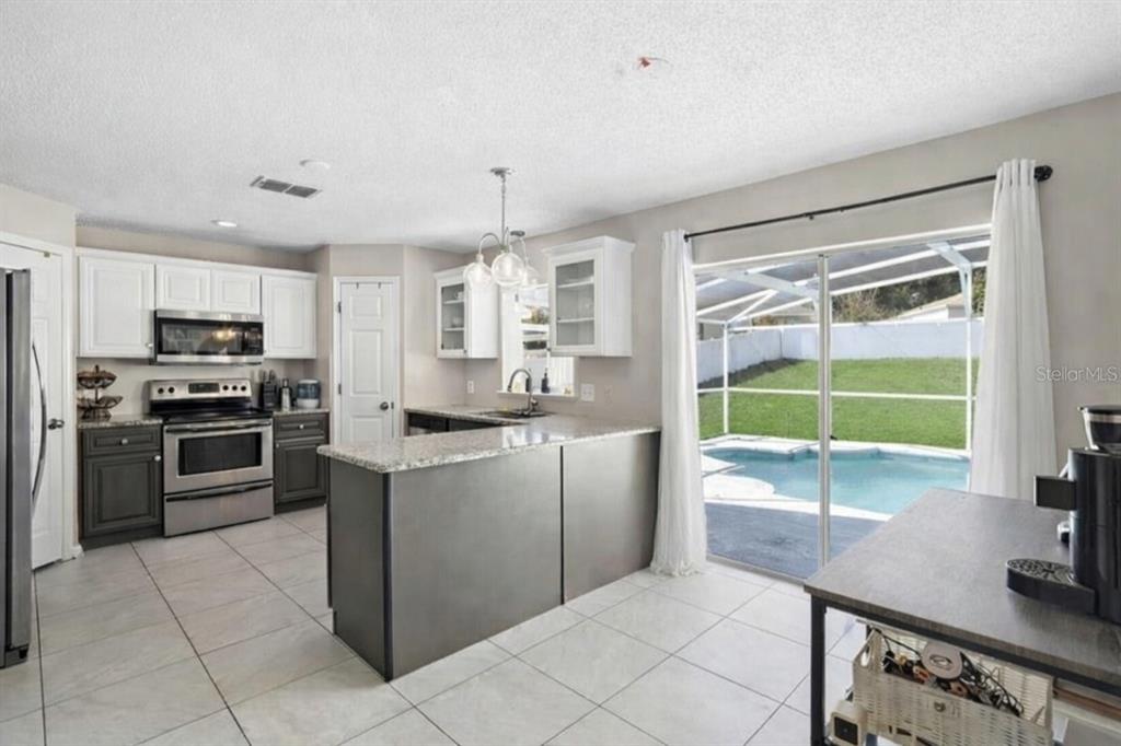 1643 Ridgemoor Drive Mascotte, FL 34753 - Photo 9 of 43