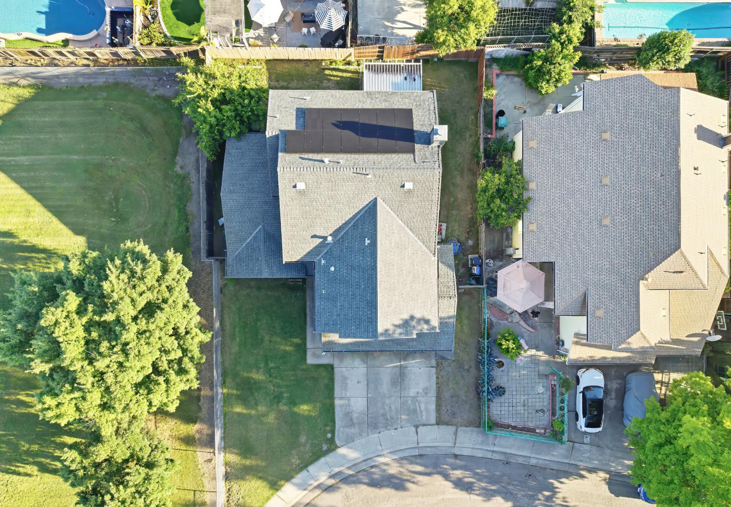 514 Spring River Circle Stockton, CA 95210 - Photo 3 of 40
