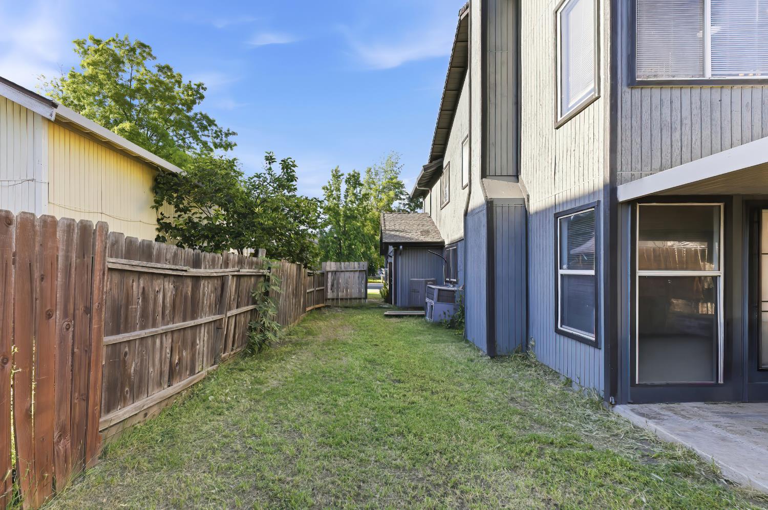 514 Spring River Circle Stockton, CA 95210 - Photo 37 of 40