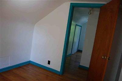 4441 Coldwater Road Flint, MI 48504 - Photo 8 of 9 20119126-7.JPG