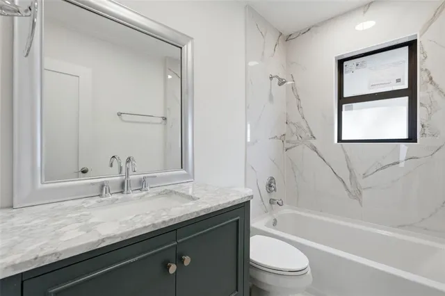 $2,800 | 1326 13th Avenue South, St. Petersburg, FL 33705