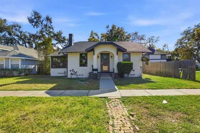 $2,800 | 1326 13th Avenue South, St. Petersburg, FL 33705