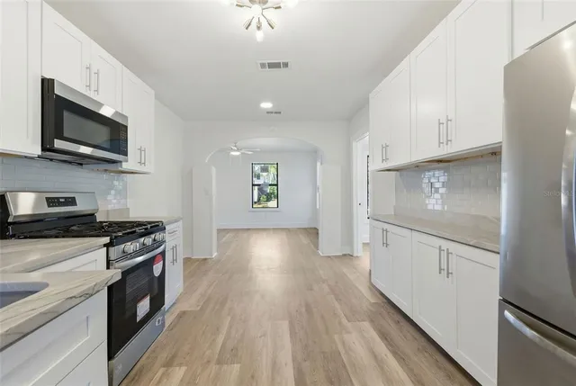 $2,800 | 1326 13th Avenue South, St. Petersburg, FL 33705