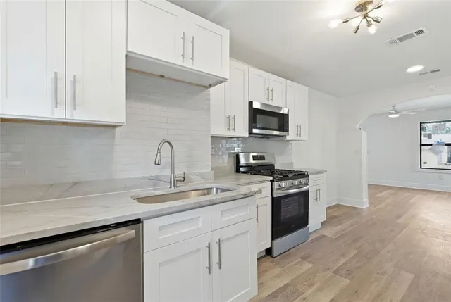 $2,800 | 1326 13th Avenue South, St. Petersburg, FL 33705