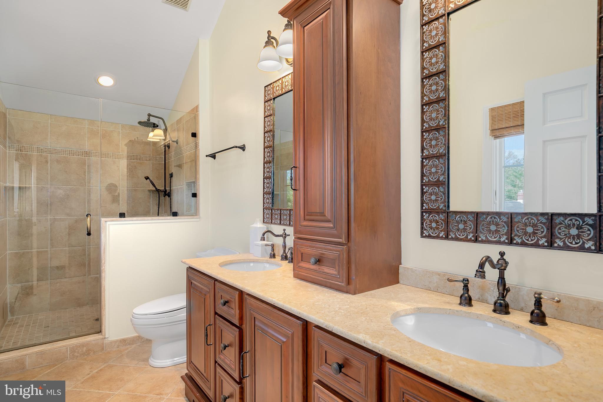 2402 Brambleton Road Baltimore, MD 21209 - Photo 21 of 39