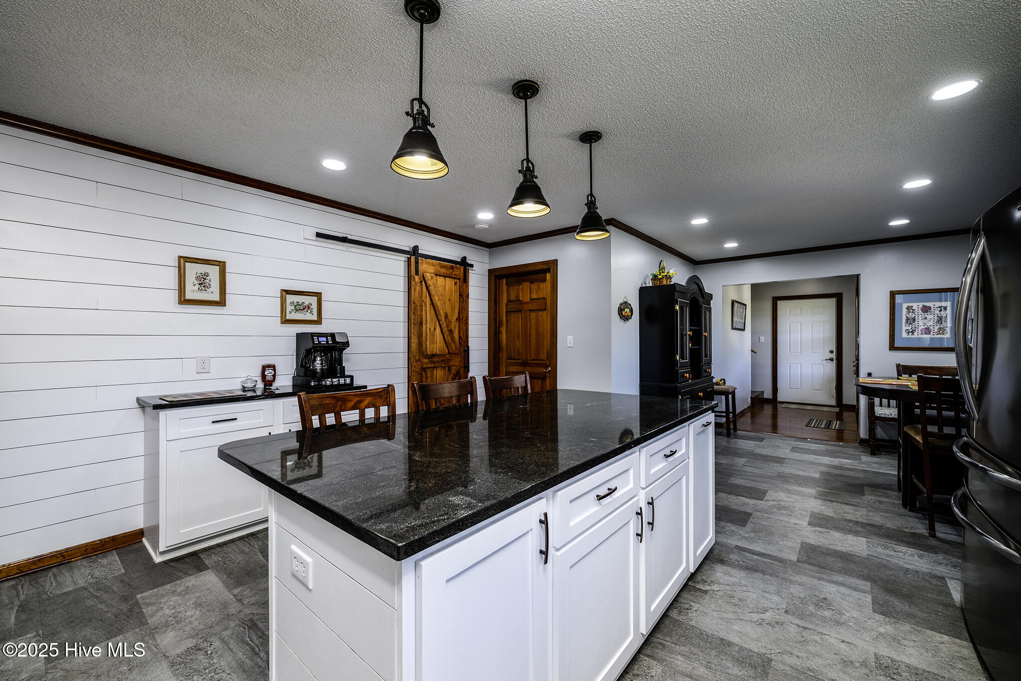 335 Guinea Town Road Trenton, NC 28585 - Photo 19 of 72 Kitchen