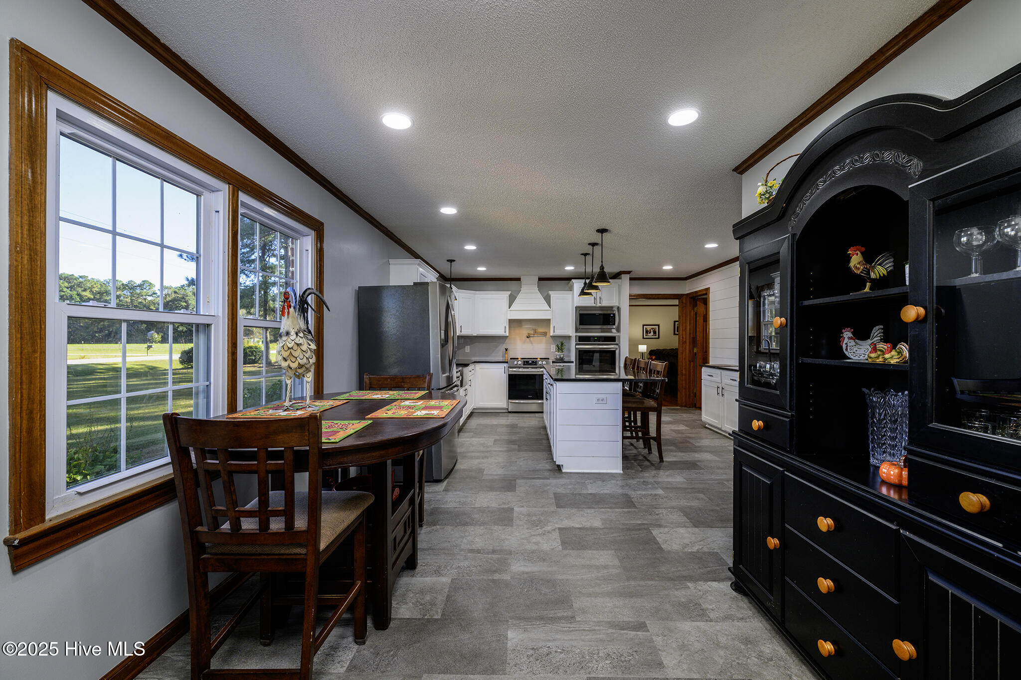 335 Guinea Town Road Trenton, NC 28585 - Photo 21 of 72 Kitchen with Eating Nook