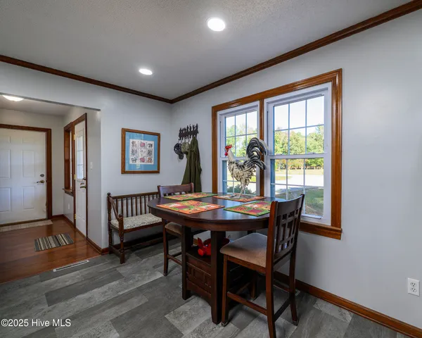 $750,000 | 335 Guinea Town Road, Trenton, NC 28585