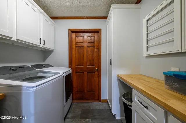 $750,000 | 335 Guinea Town Road, Trenton, NC 28585