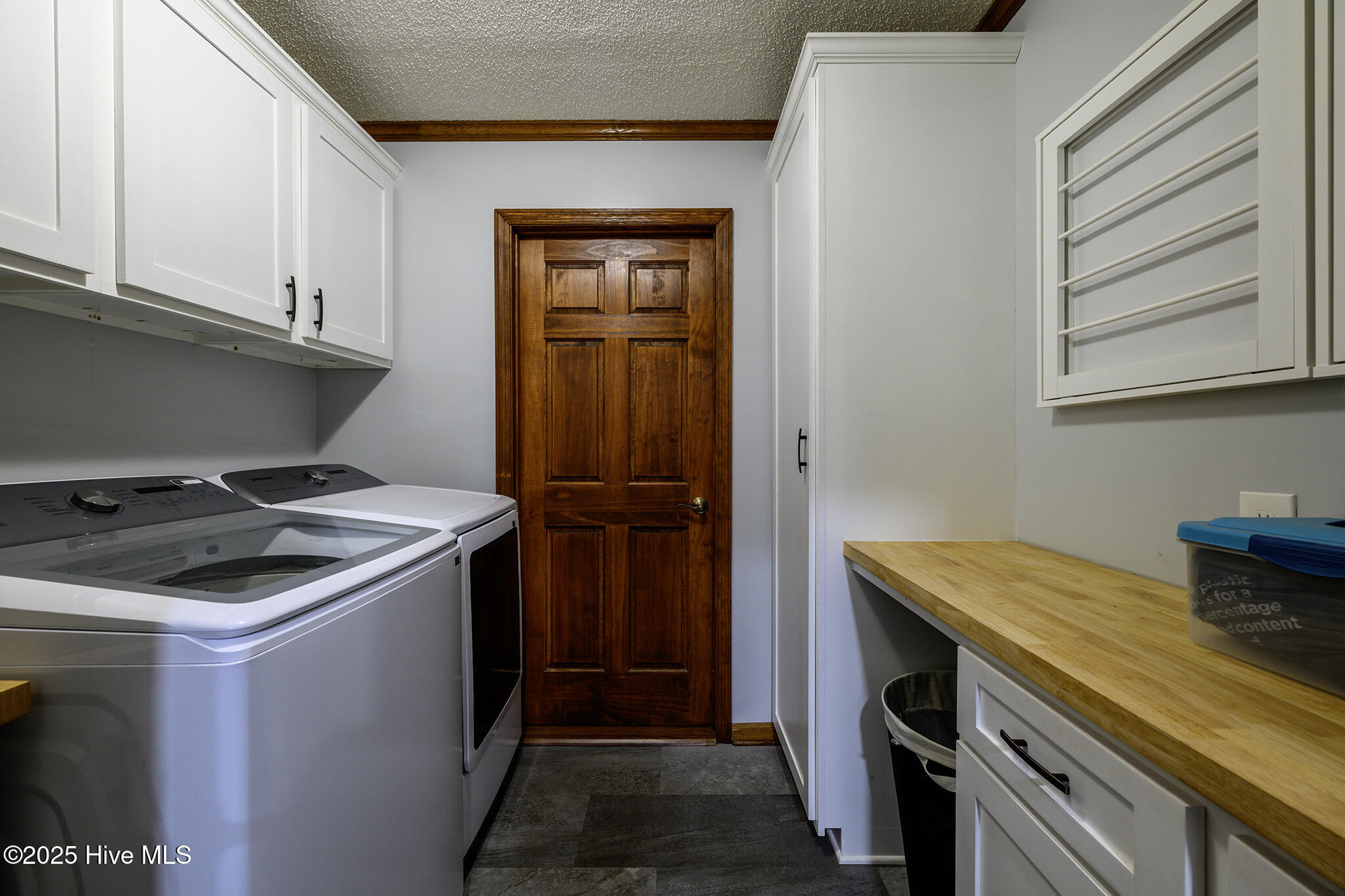 335 Guinea Town Road Trenton, NC 28585 - Photo 24 of 72 Laundry