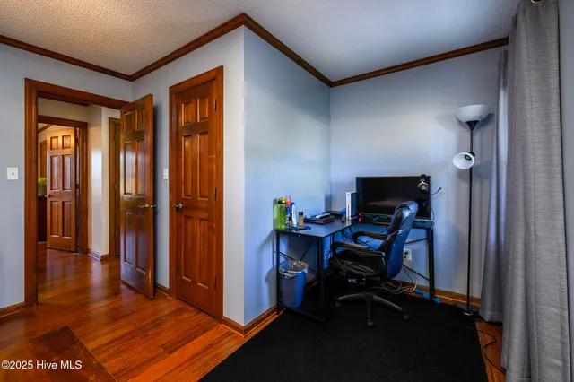 $750,000 | 335 Guinea Town Road, Trenton, NC 28585