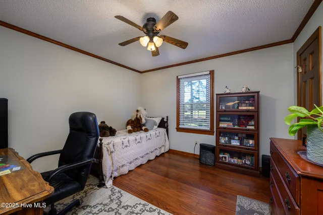 $750,000 | 335 Guinea Town Road, Trenton, NC 28585