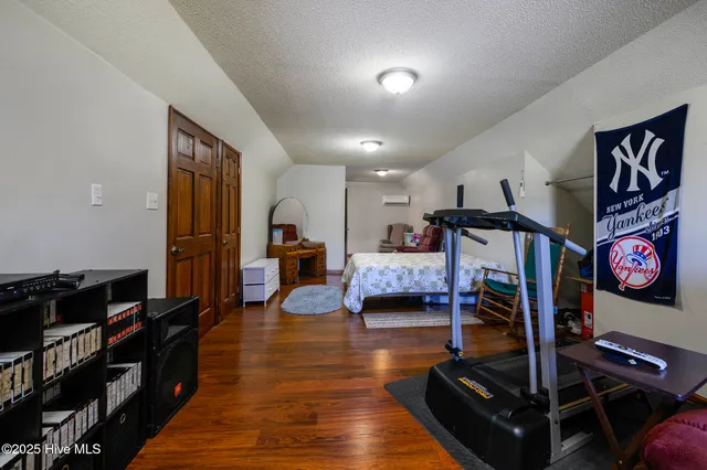 $750,000 | 335 Guinea Town Road, Trenton, NC 28585