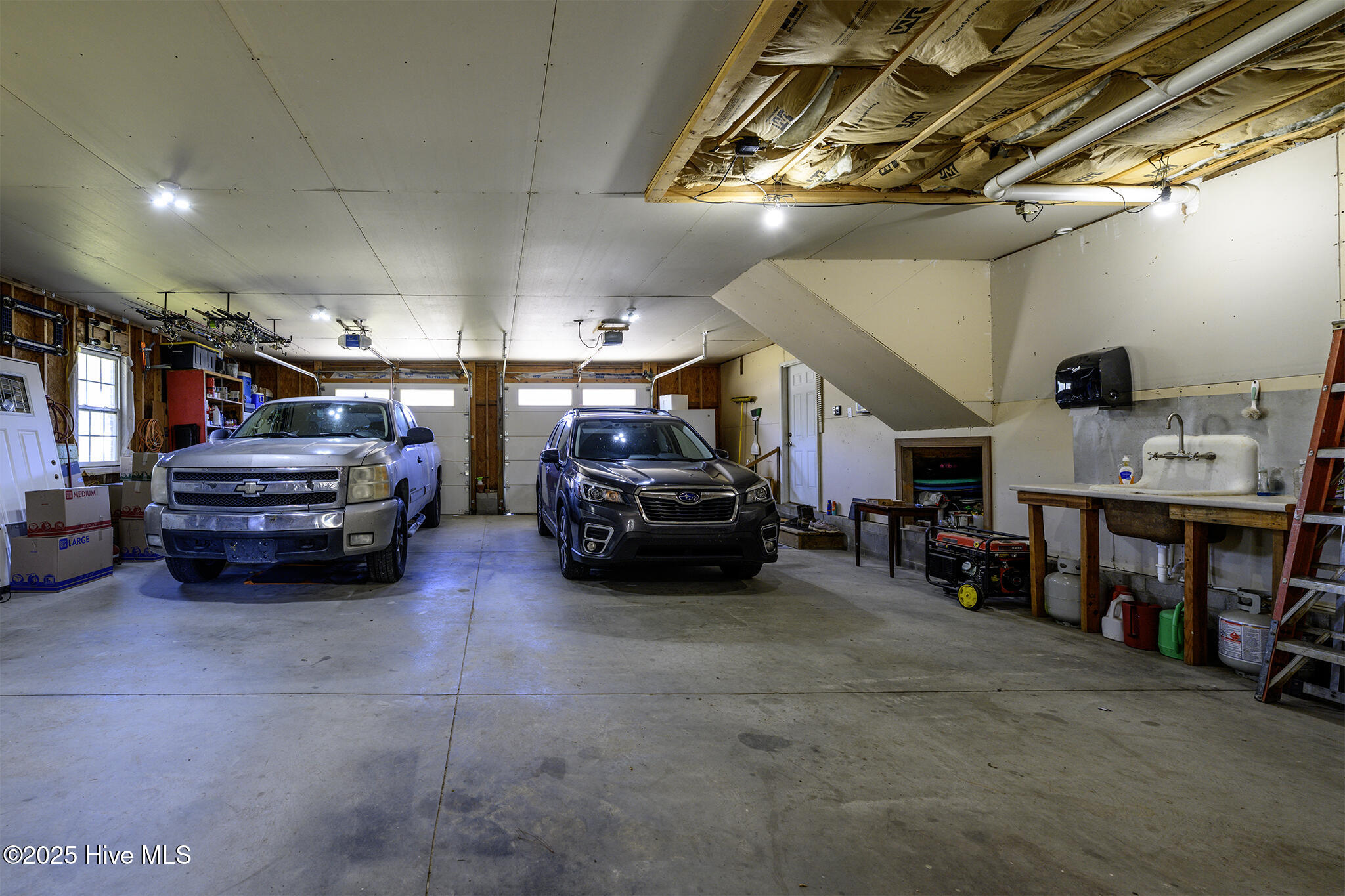 335 Guinea Town Road Trenton, NC 28585 - Photo 42 of 72 Attached Garage