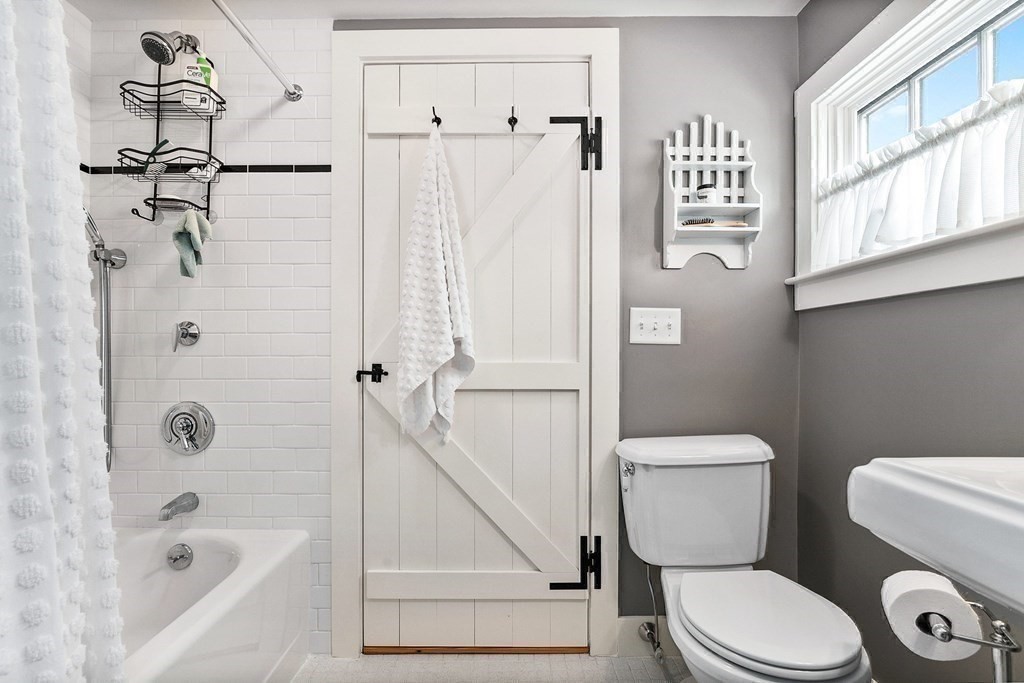 161 Cockle Cove Road Chatham, MA 02659 - Photo 30 of 42