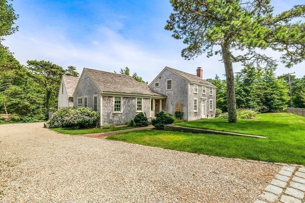 161 Cockle Cove Road Chatham, MA 02659 - Photo 4 of 42