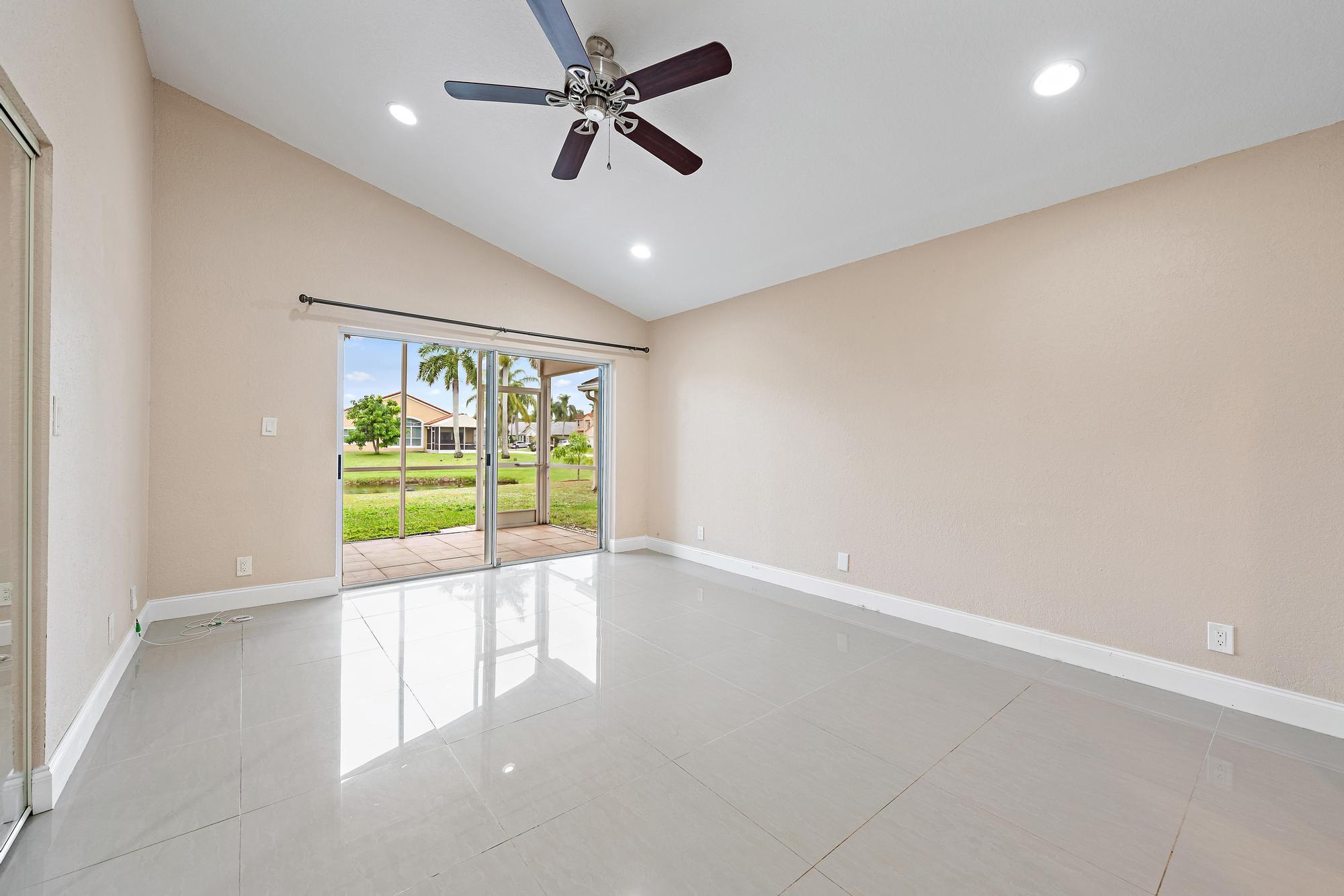 9533 Tavernier Drive Boca Raton, FL 33496 - Photo 6 of 23 9533 Tavernier Dr-14