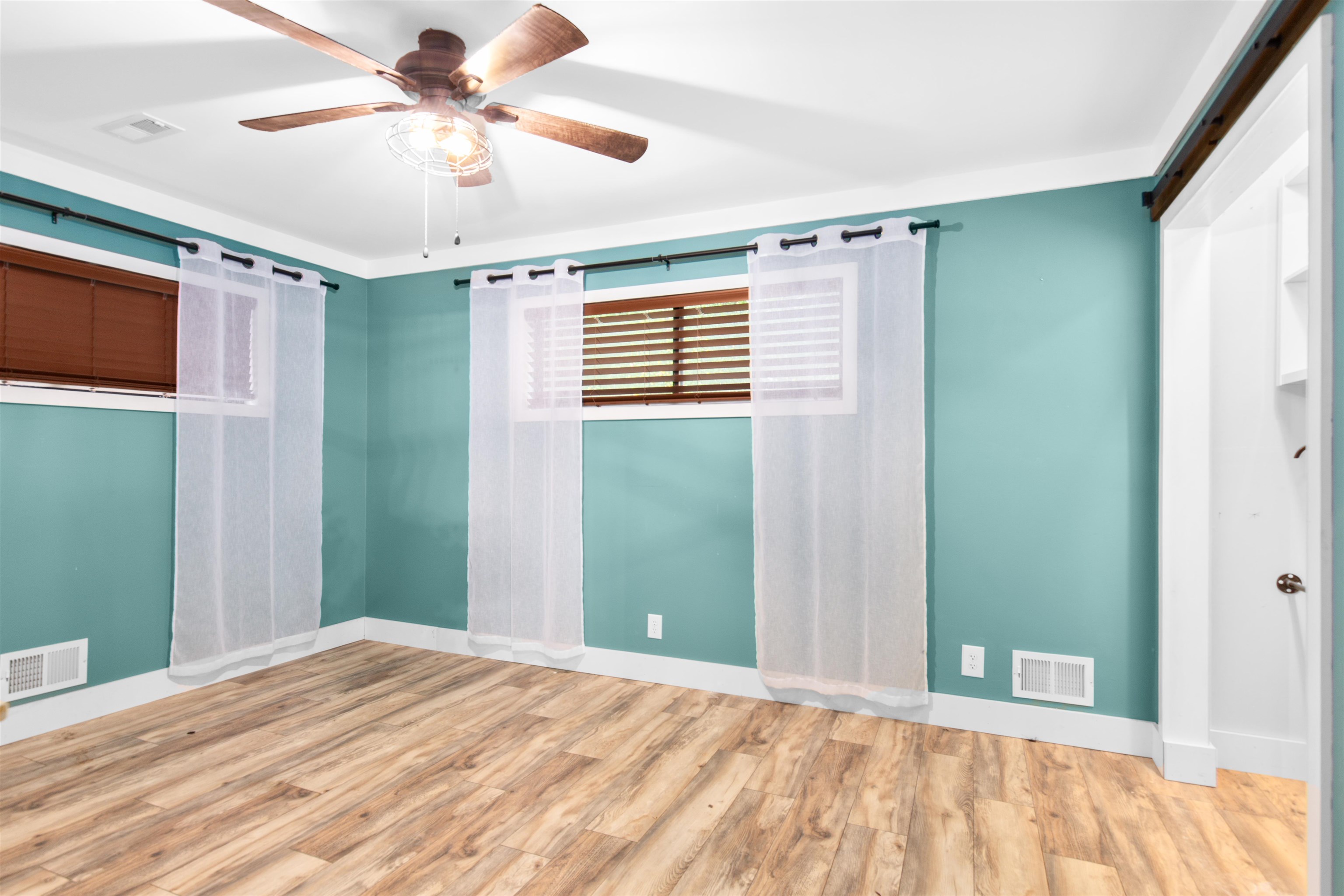 303 Zoar Heights Road Greer, SC 29651 - Photo 7 of 19 Gallery Image 7
