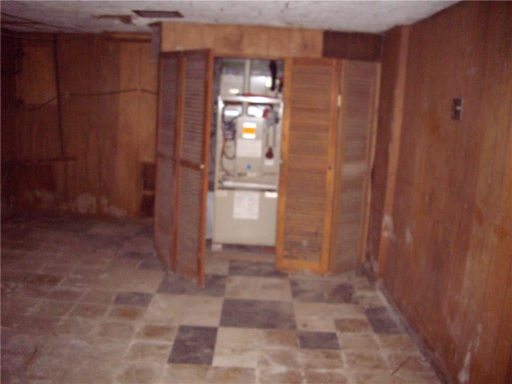 281 Country Club Road Washington, PA 15301 - Photo 12 of 12 Gallery Image 12